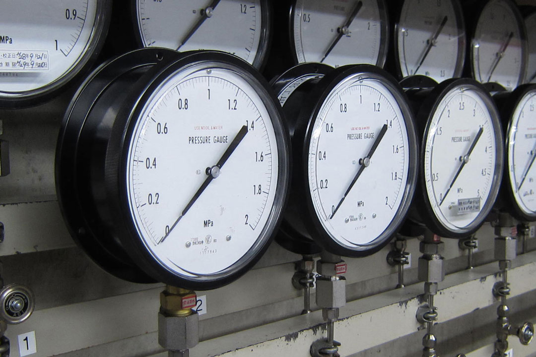 圧力計器差検定