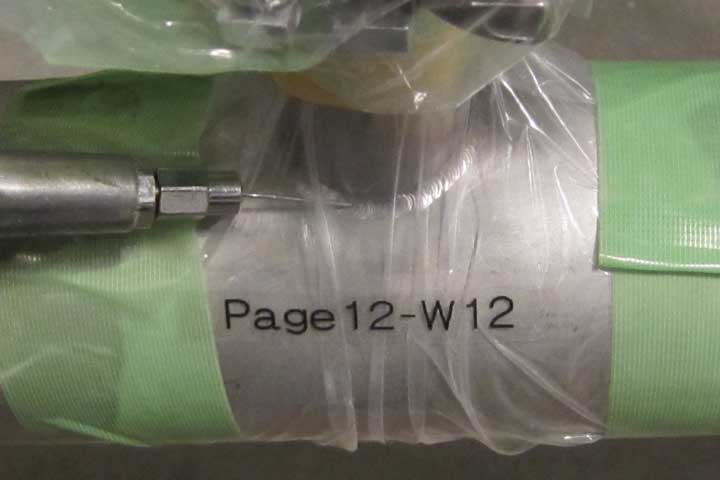 溶接箇所にヘリウムガス注入